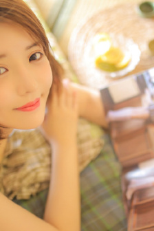女S脚踩踏视频丨VK